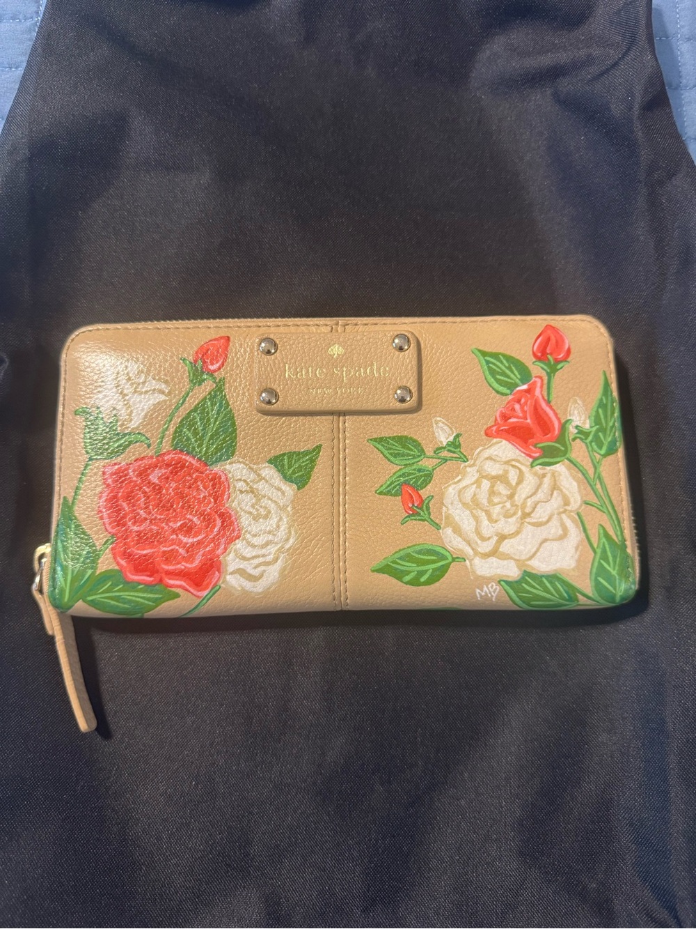 kate spade tan floral zip-around wallet with red and cream roses